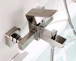 Cần đk sen tắm 7 (nóng lạnh) SUS304 (Kiểu vuông đẹp) - Siêu cấp HVMMA ITALIA